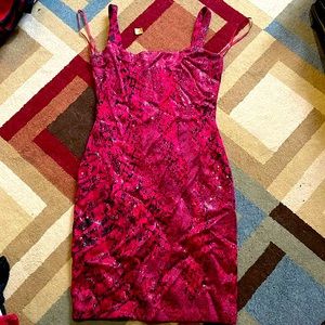 Women’s dress size 4